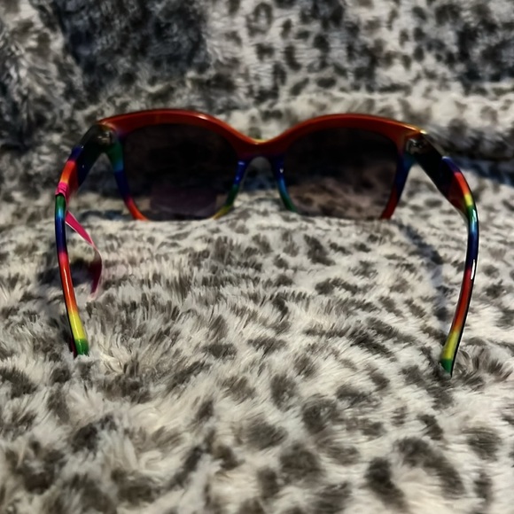 Betsey Johnson Rainbow Pride Bedazzled Sunglasses NWT - Picture 4 of 9
